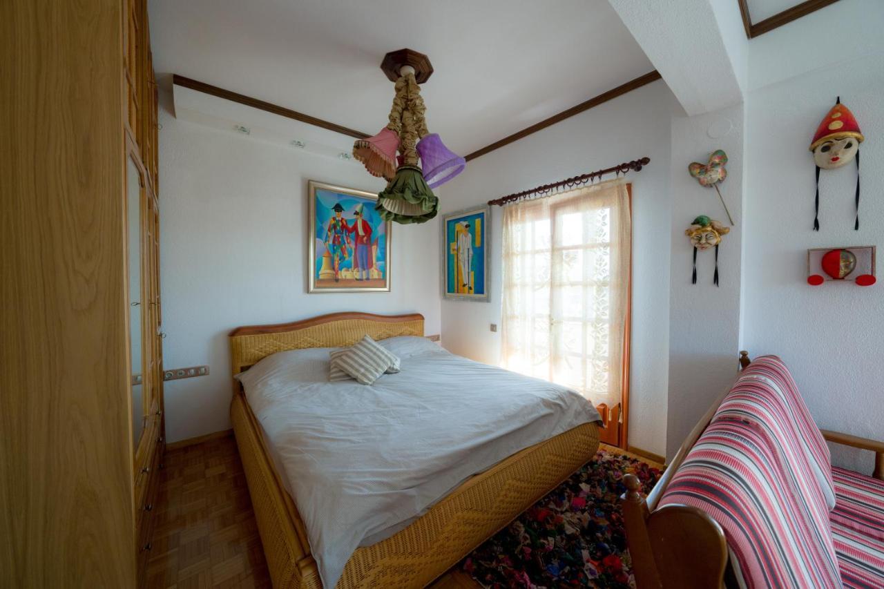 Archontiko Alexandros Luxury Suites Kardiá Extérieur photo