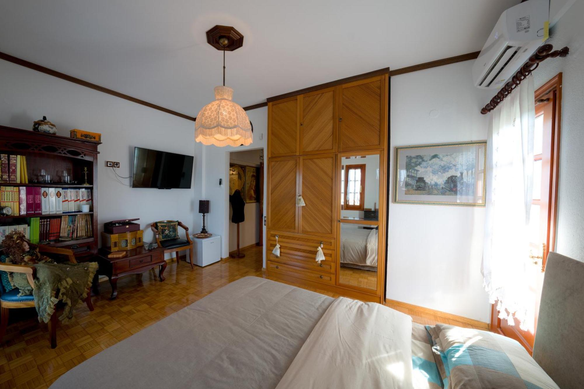Archontiko Alexandros Luxury Suites Kardiá Extérieur photo